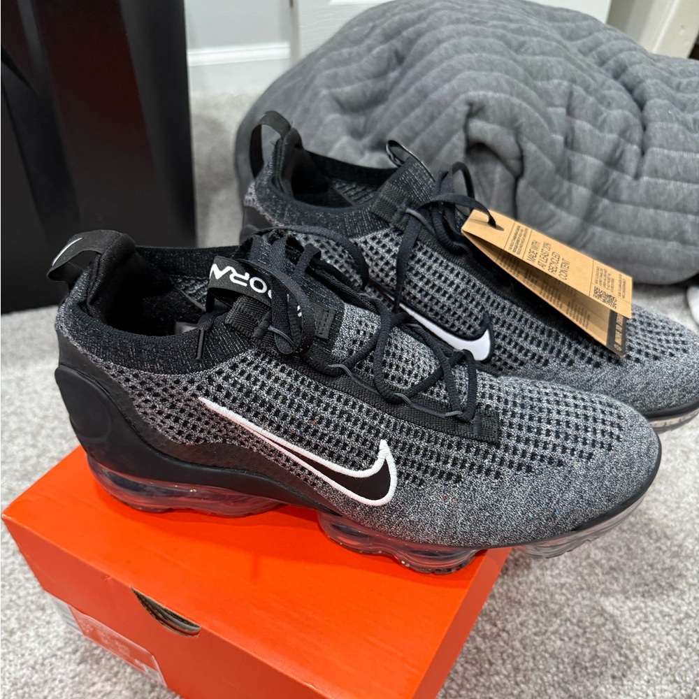 Nike Air VaporMax 2021 FK flyknit Oreo Shoes Sz 10.5 NWB